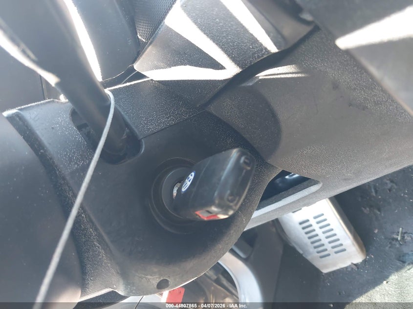 2002 Volkswagen New Beetle Turbo S VIN: 3VWFE21C72M437359 Lot: 44807865