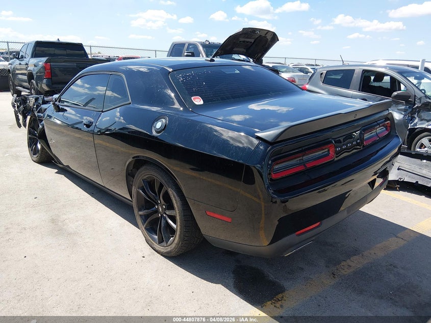 2018 Dodge Challenger Sxt