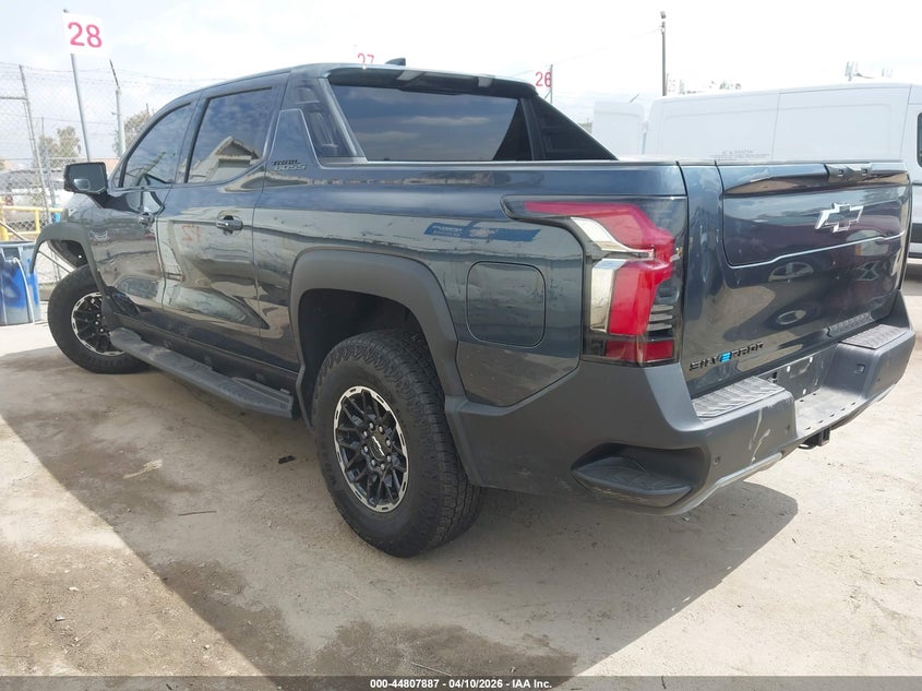 2026 CHEVROLET SILVERADO EV auction photo 3