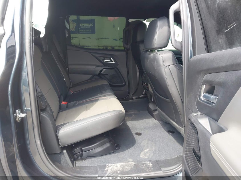 2026 CHEVROLET SILVERADO EV auction photo 8