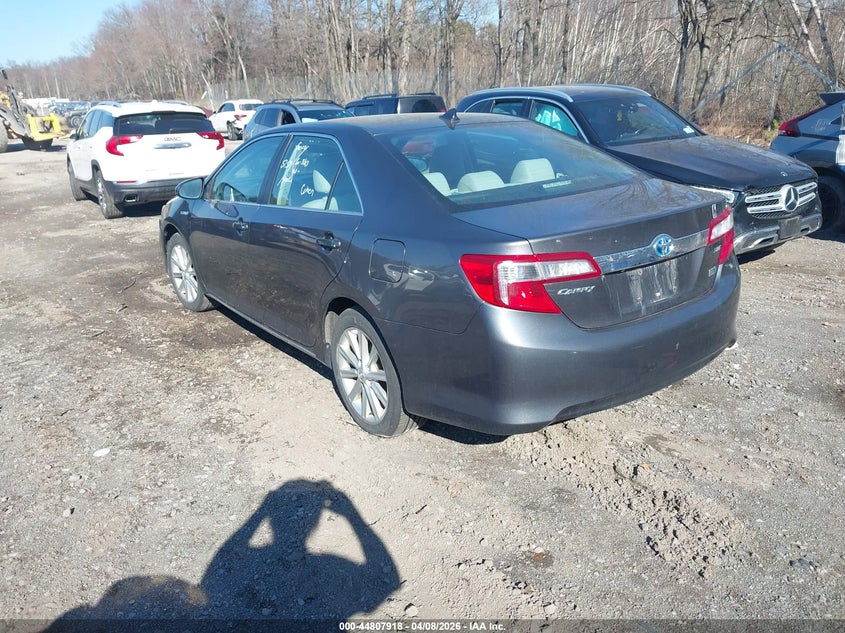 2013 Toyota Camry Hybrid Xle