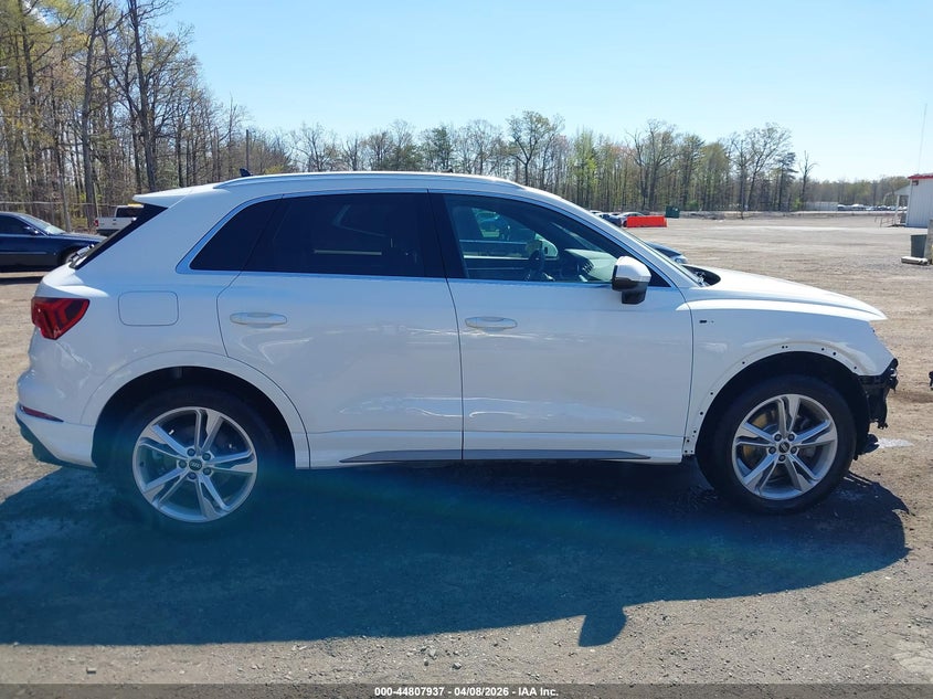 2021 Audi Q3 Premium Plus 45 Tfsi S Line Quattro Tiptronic VIN: WA1EECF34M1019137 Lot: 44807937