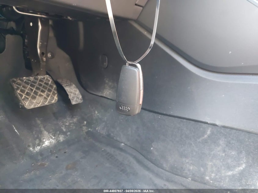 2021 Audi Q3 Premium Plus 45 Tfsi S Line Quattro Tiptronic VIN: WA1EECF34M1019137 Lot: 44807937