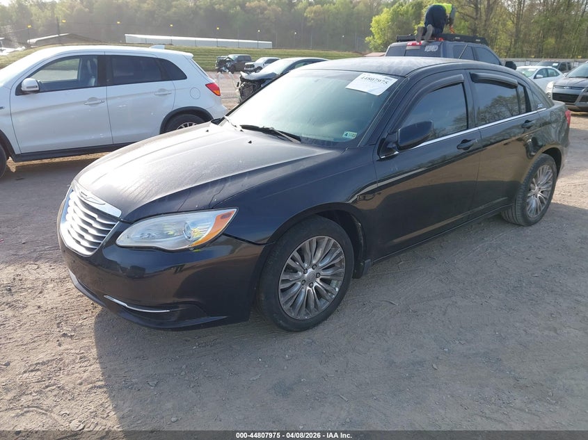 2012 Chrysler 200 2.4 Lx black Lot 111044807975 Vin 1C3CCBAB9CN104045