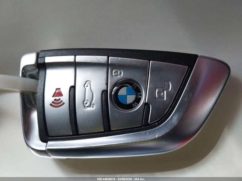 2025 BMW M3 Competition xDrive VIN: WBS33HJ09SFT93264 Lot: 44808076