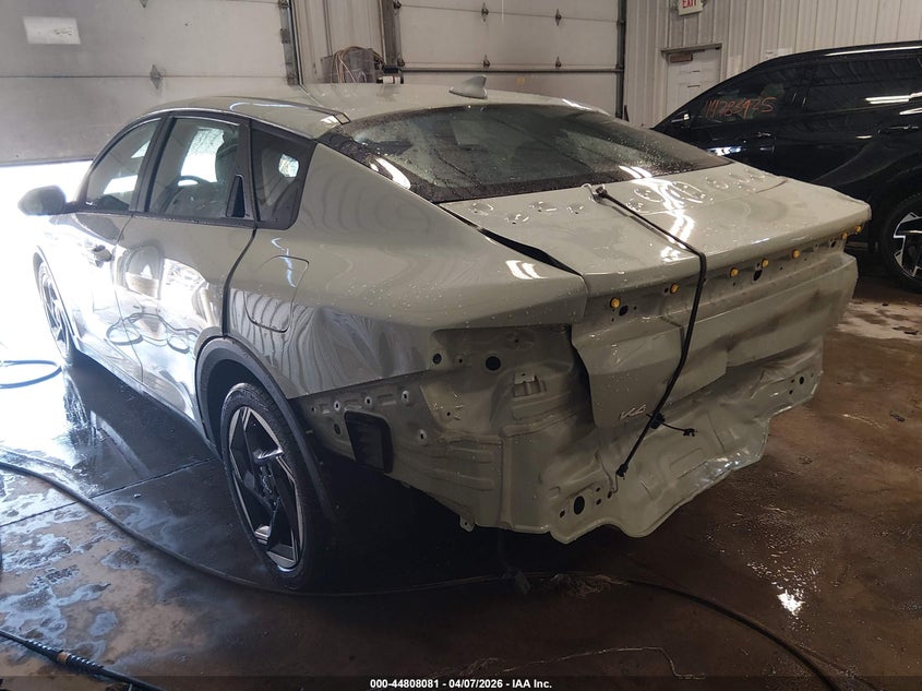 Vin: 3kpfu4de0se220356, lot: 45305349, kia k4 ex 20253