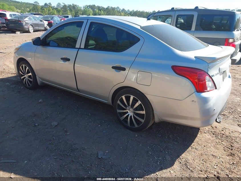 2019 Nissan Versa 1.6 S+