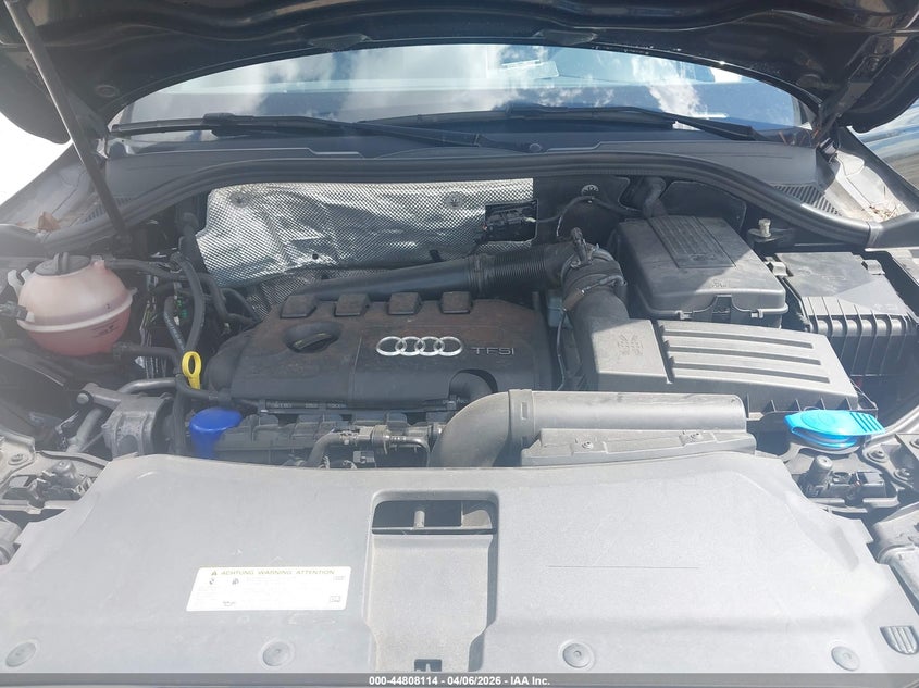 2015 Audi Q3 2.0T Premium Plus VIN: WA1GFCFS8FR006814 Lot: 44808114