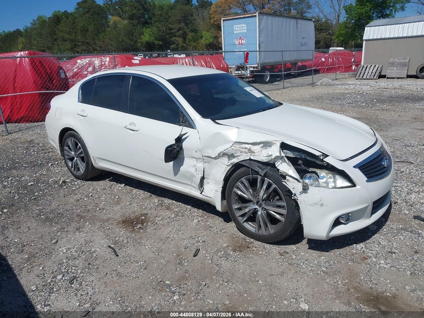 2013 Infiniti G37X
