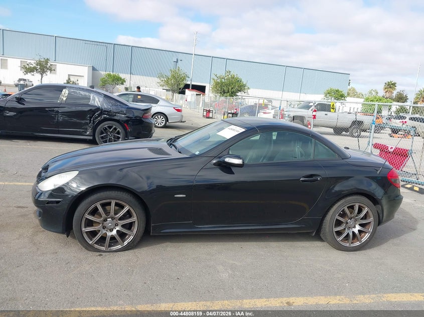 2008 Mercedes-Benz Slk 280 VIN: WDBWK54F88F186328 Lot: 44808159