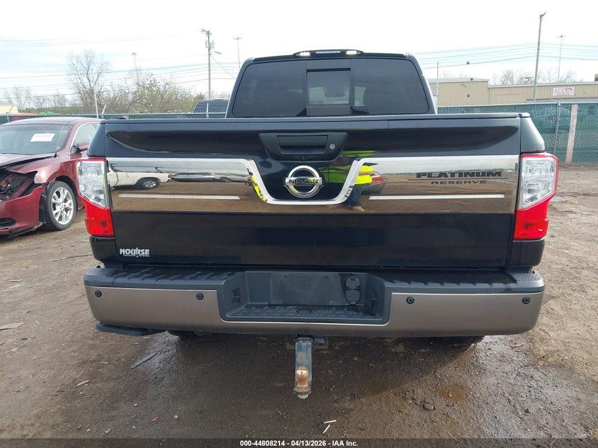 2017 Nissan Titan Xd Platinum Reserve Diesel VIN: 1N6BA1F46HN569484 Lot: 44808214