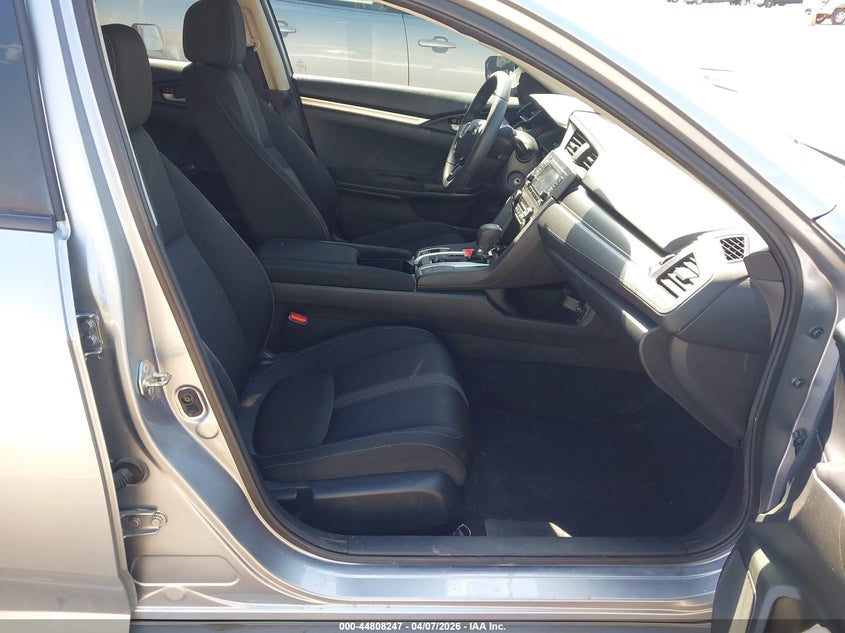 2019 HONDA CIVIC auction photo 5