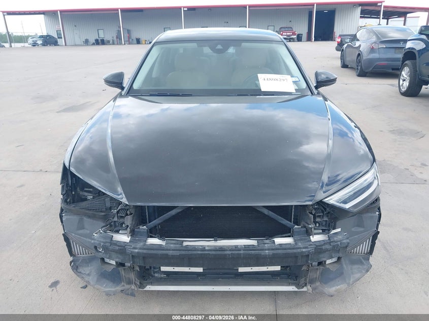 2019 Audi A8 L 55 VIN: WAU8DAF83KN007117 Lot: 44808297