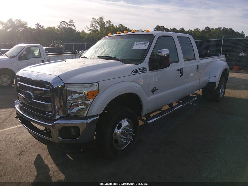 2015 FORD F-350 LARIAT