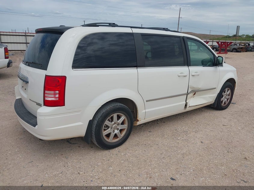 2010 Chrysler Town & Country Touring Plus