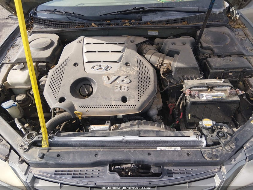 2006 Hyundai Azera Limited/Se VIN: KMHFC46F46A057921 Lot: 44808350