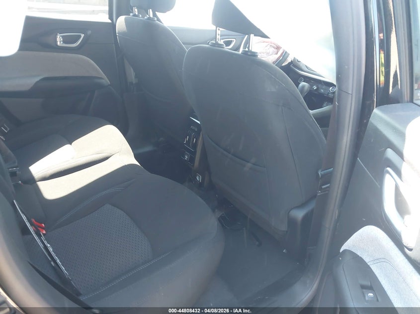 3C4NJDAN7PT520696 2023 Jeep Compass 2.0 Sport 4X4 black