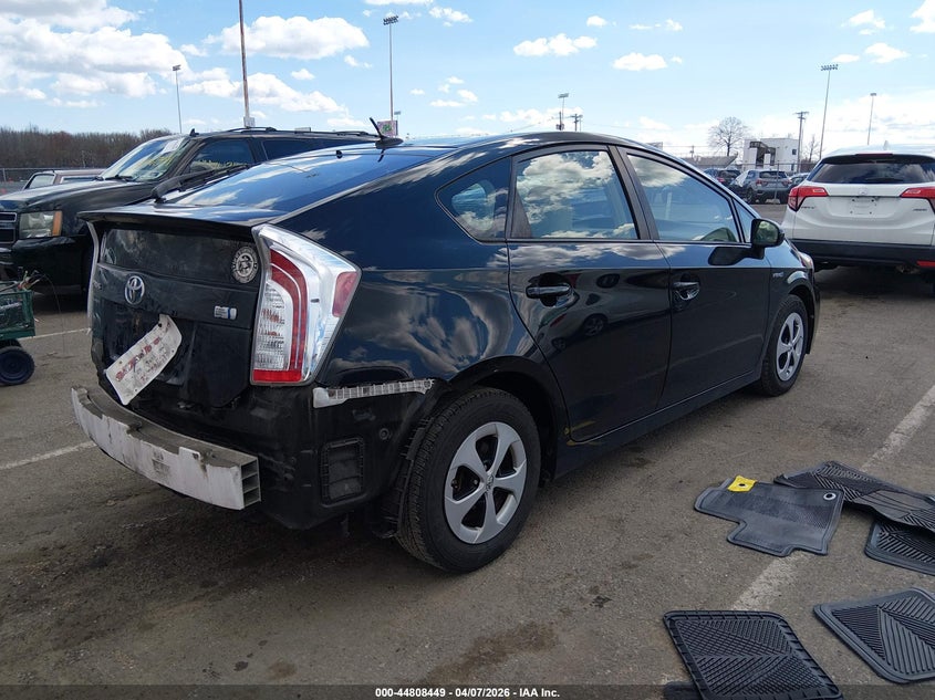 2015 Toyota Prius Three