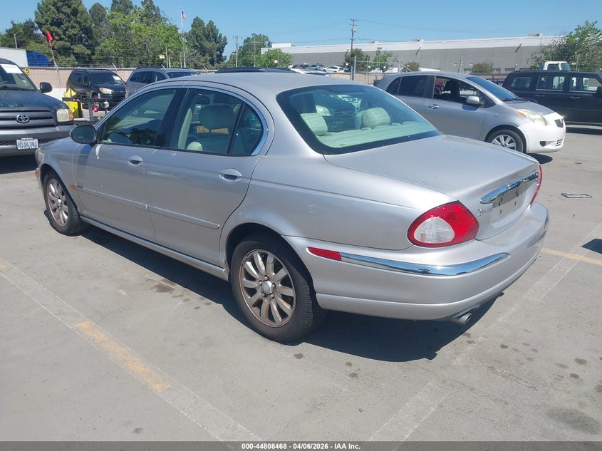 2003 Jaguar X-Type 2.5