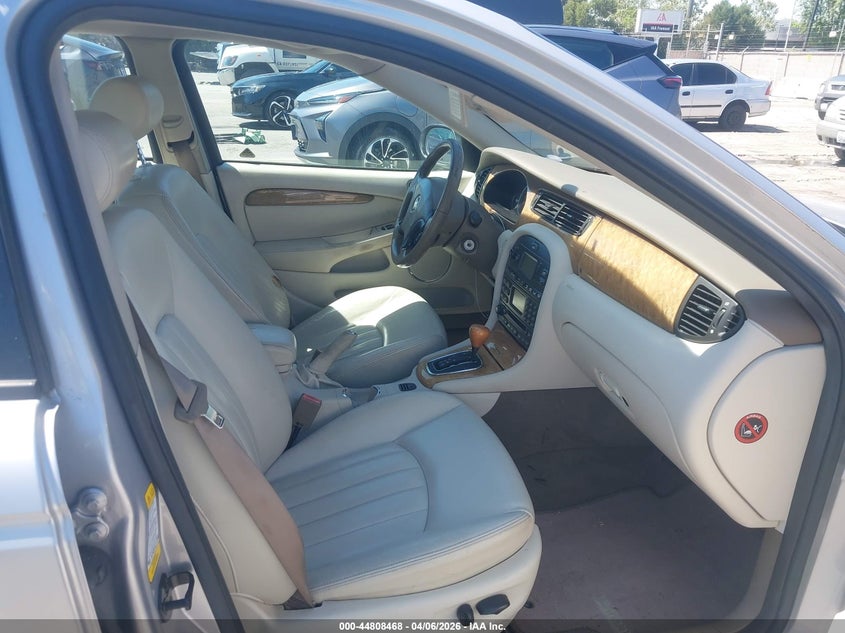 2003 Jaguar X-Type 2.5