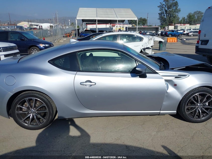 2017 Toyota 86 VIN: JF1ZNAA15H8702629 Lot: 44808538