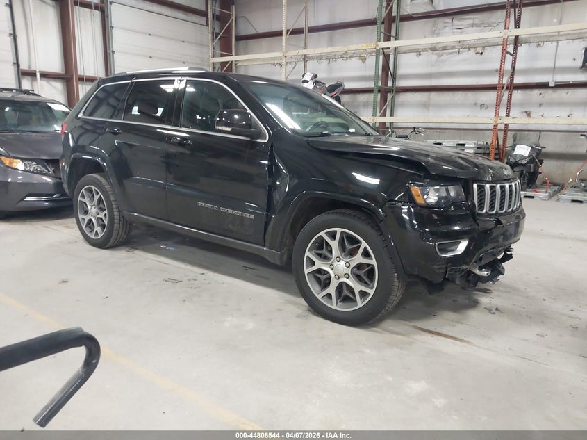 JEEP GRAND CHEROKEE 2018. Lot# 44808544. VIN 1C4RJFBG0JC326513. Photo 1