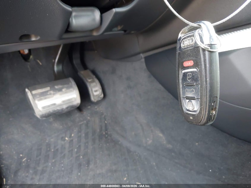 2013 Audi Rs 5 4.2 VIN: WUAC6AFRXDA900981 Lot: 44808563