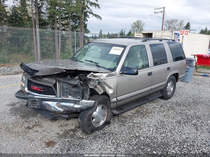 1999 GMC Yukon Sle