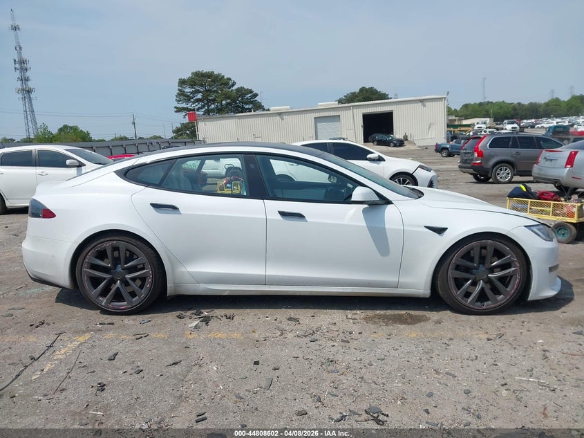 2022 Tesla Model S Dual Motor All-Wheel Drive VIN: 5YJSA1E51NF471339 Lot: 44808602