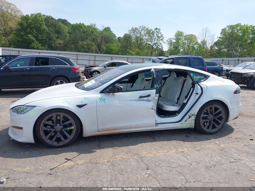 2022 Tesla Model S Dual Motor All-Wheel Drive VIN: 5YJSA1E51NF471339 Lot: 44808602