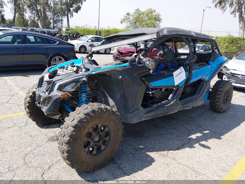 2023 CAN-AM MAVERICK X3 MAX auction photo 2