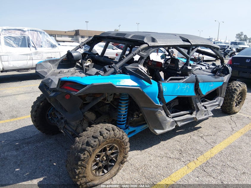 2023 CAN-AM MAVERICK X3 MAX auction photo 4