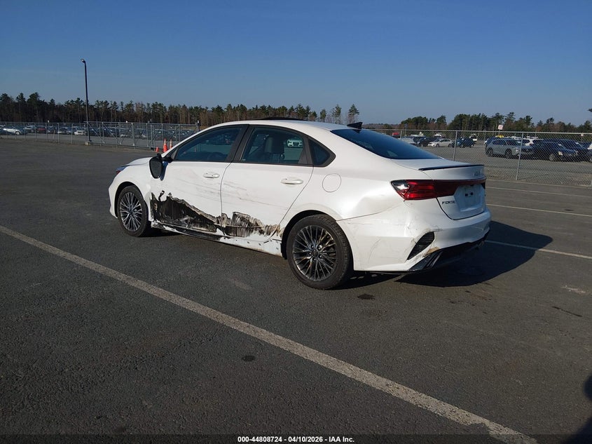 2022 Kia Forte Gt-Line
