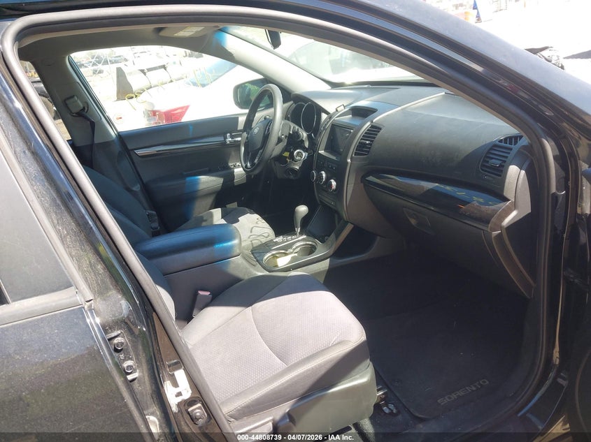 2011 Kia Sorento Lx V6