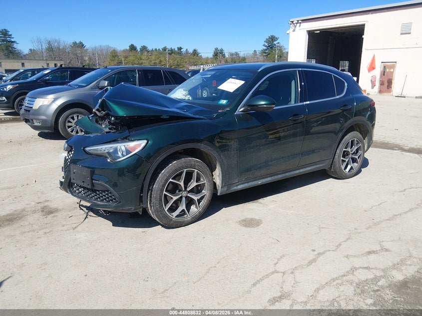ZASFAKBN5J7C07298 2018 Alfa Romeo Stelvio Ti Awd photo 1