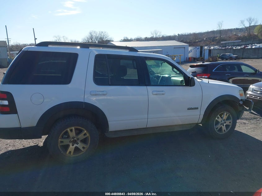 2007 Ford Explorer Xlt VIN: 1FMEU73E27UB41645 Lot: 44808843