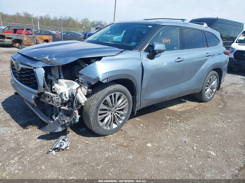 2021 Toyota Highlander Platinum