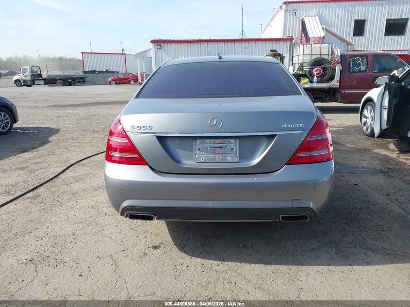 2011 Mercedes-Benz S 550 4Matic VIN: WDDNG8GB2BA379738 Lot: 44808886
