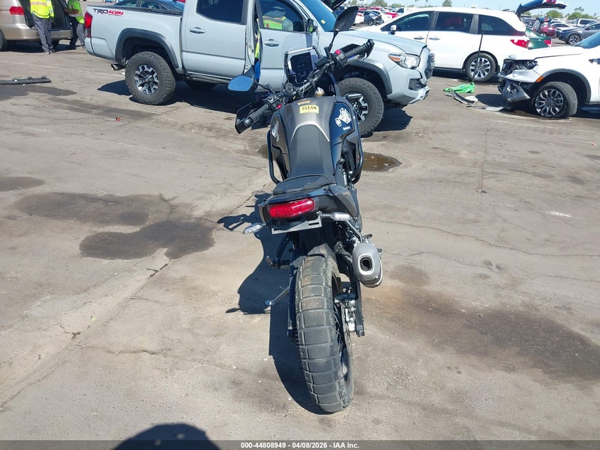 2025 YAMAHA XTZ690 auction photo 6