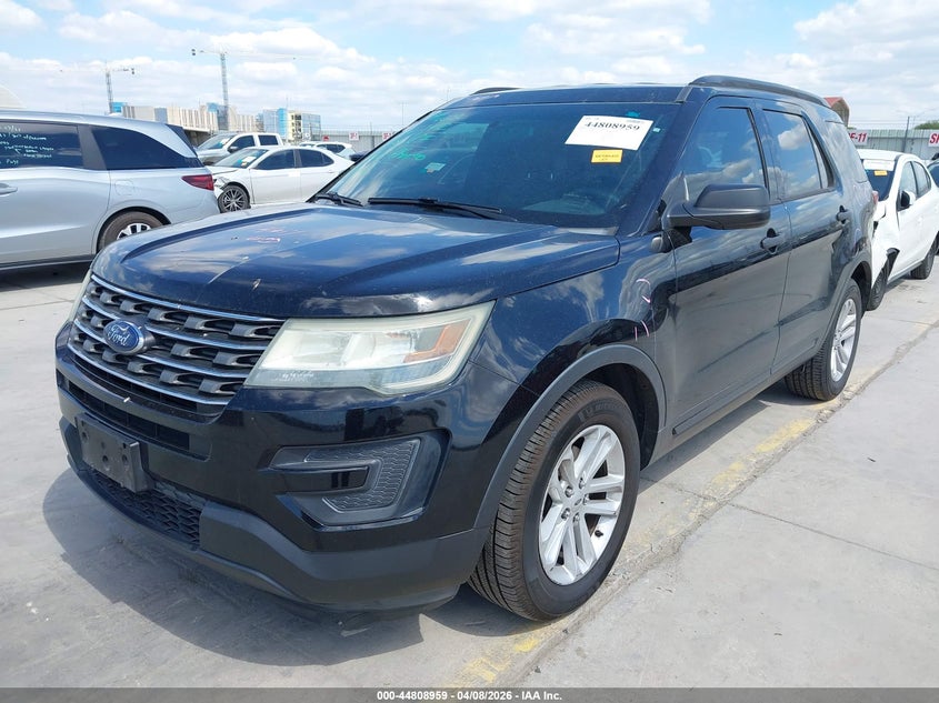 2016 Ford Explorer