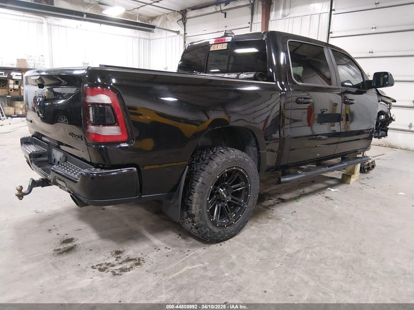 2019 Ram 1500 5.7 black Lot 111044808992 Vin 1C6SRFFT9KN577271