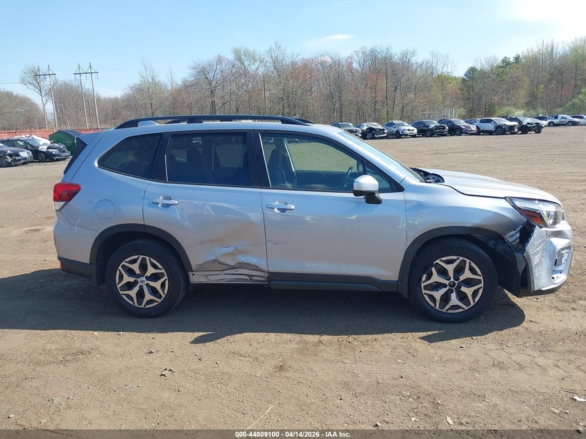 2020 Subaru Forester Premium VIN: JF2SKAJC1LH496161 Lot: 44809100