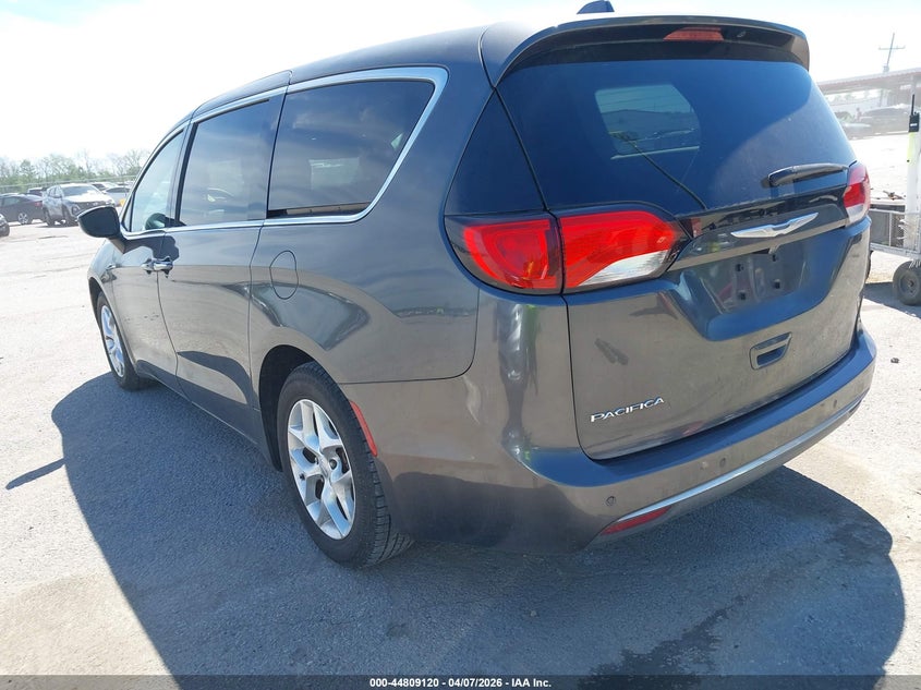 2018 Chrysler Pacifica Touring Plus