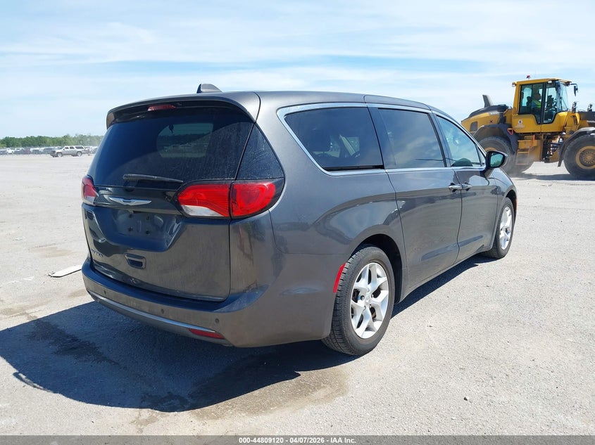 2018 Chrysler Pacifica Touring Plus