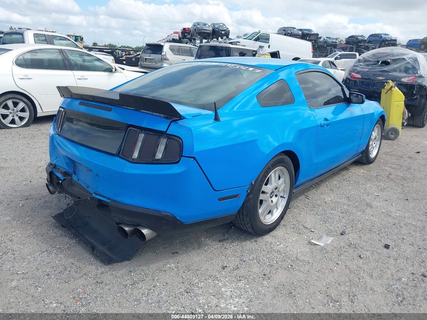 2011 Ford Mustang V6