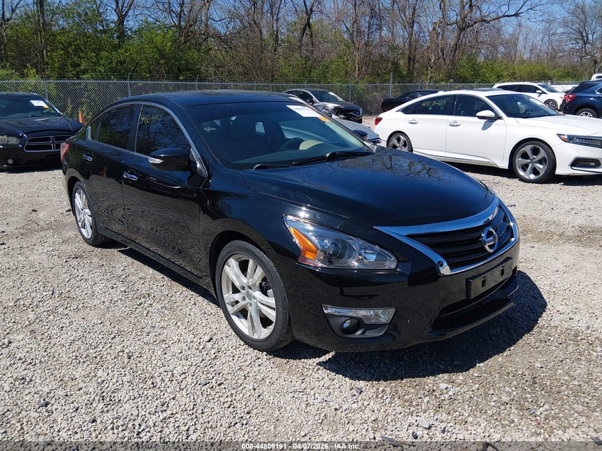 2013 Nissan Altima 3.5 Sv