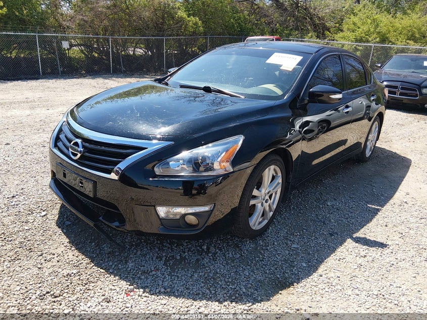2013 Nissan Altima 3.5 Sv
