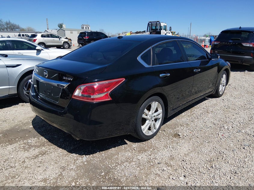 2013 Nissan Altima 3.5 Sv