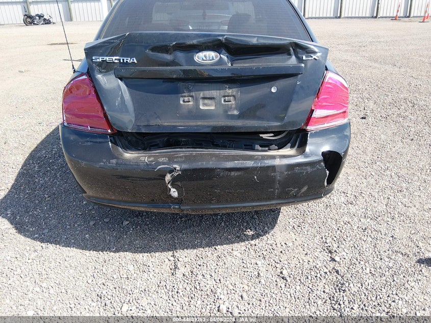 2009 Kia Spectra Lx VIN: KNAFE221995633106 Lot: 44809253