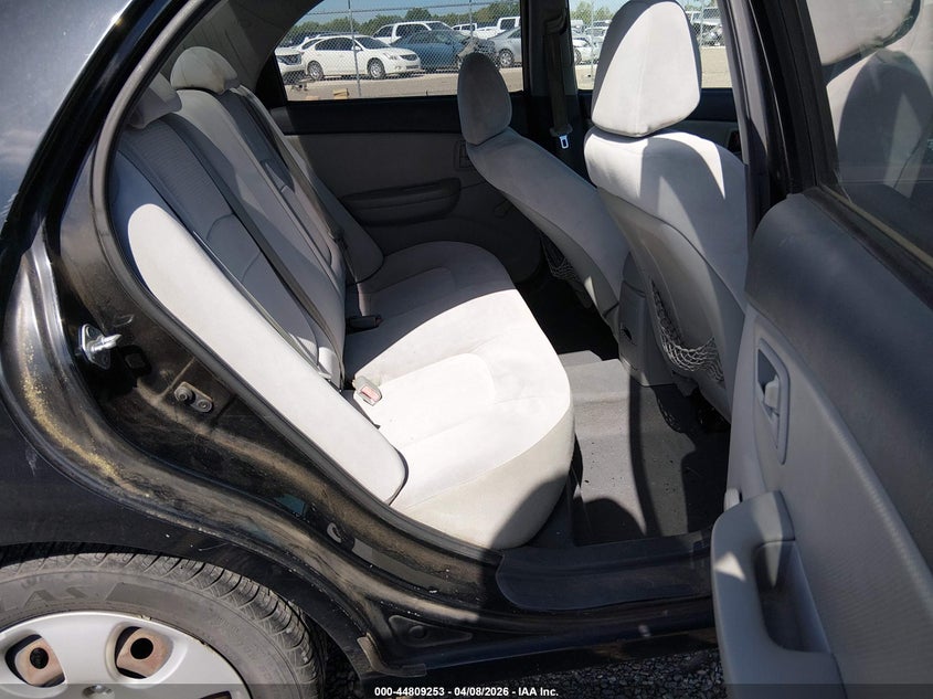 2009 Kia Spectra Lx VIN: KNAFE221995633106 Lot: 44809253